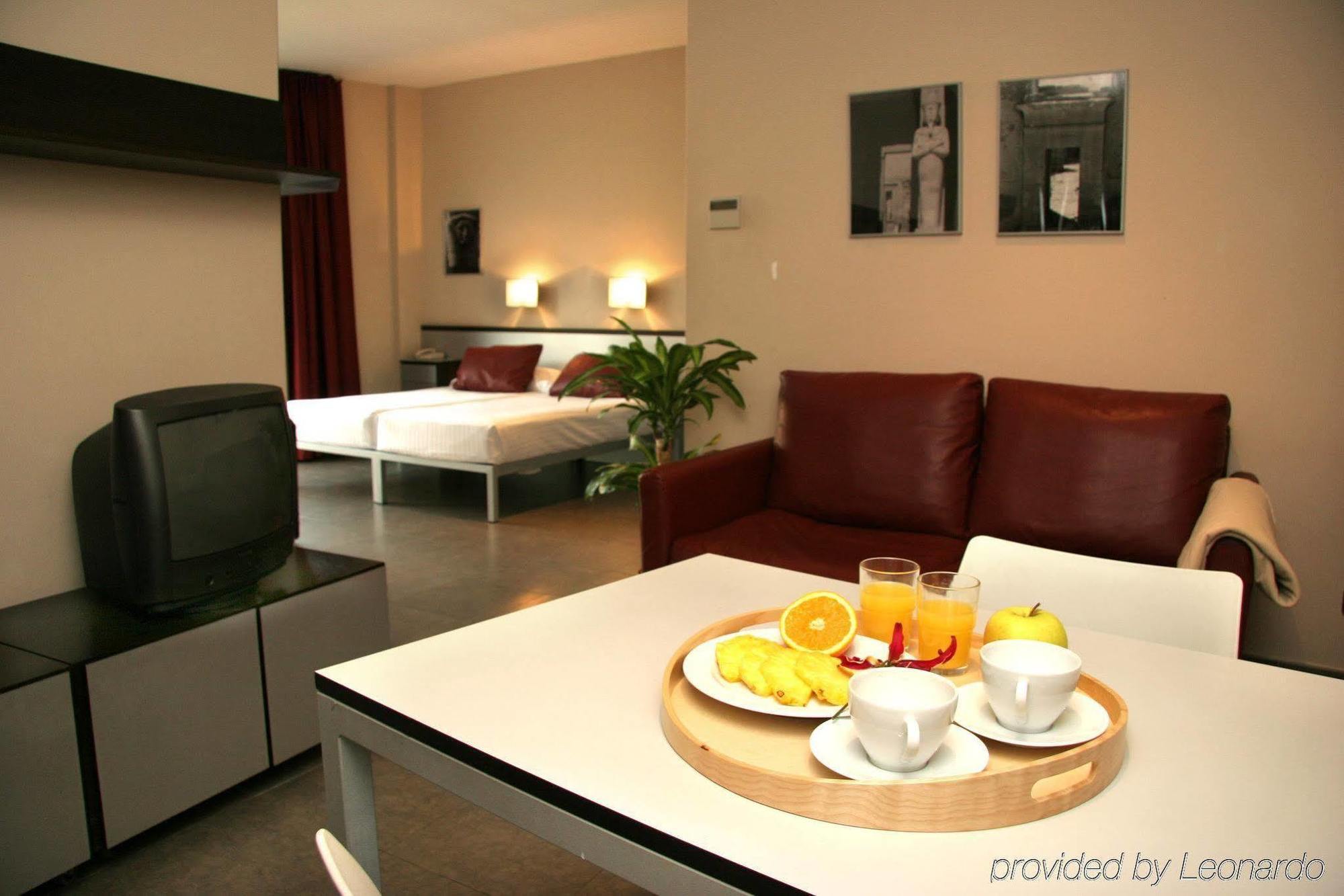 Aparthotel Allada 3* Barcelona Eksteriør billede