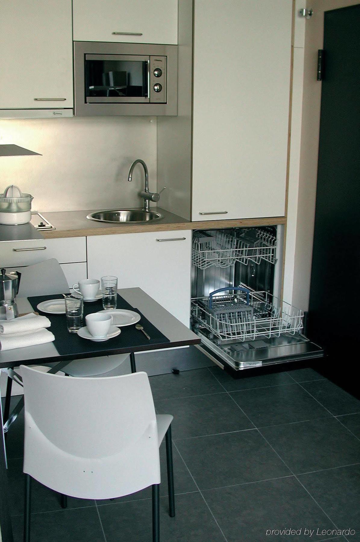 Aparthotel Allada 3* Barcelona Eksteriør billede
